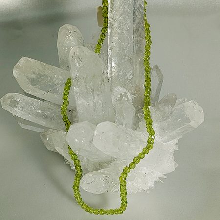 Колие Хризолит