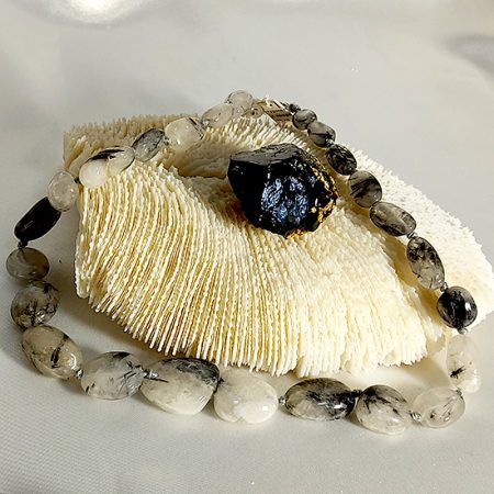 Колие Турмалин в Кварц ( Стрелите на Амур )