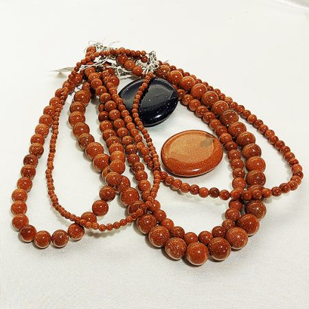 Колие Пясъчен камък ( Златист камък